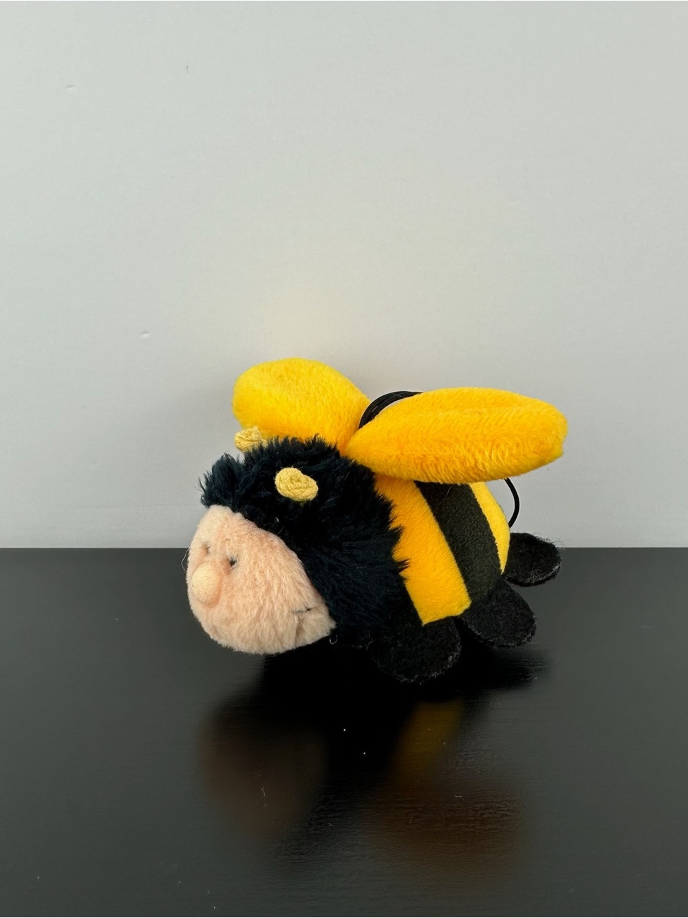 Nici Rare Bumble Bee 4” Yellow Black Honey Bee Plush Stuffed Animal